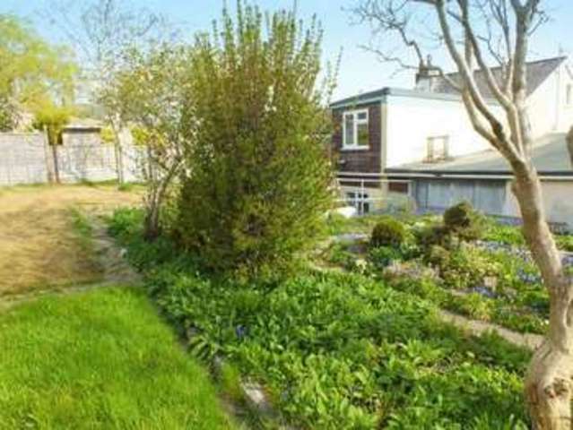  Image of 3 Bedroom Cottage for sale at Axminster Road Charmouth Bridport, DT6 6PA