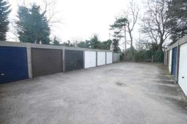  Image of 2 Bedroom Flat for sale at North Acre  Banstead, SM7 2EG