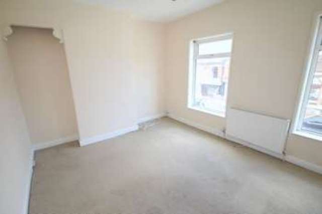  Image of 2 Bedroom Terraced to rent at Barthomley Road Birches Head Stoke-On-Trent, ST1 6NL