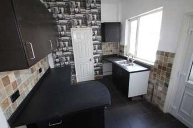  Image of 2 Bedroom Terraced to rent at Barthomley Road Birches Head Stoke-On-Trent, ST1 6NL