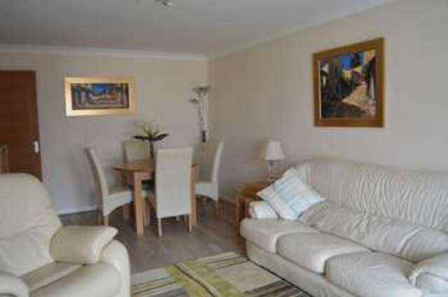  Image of 2 Bedroom Flat for sale at Bath Road Longwell Green Bristol, BS30 9DX