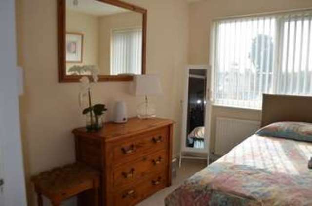  Image of 2 Bedroom Flat for sale at Bath Road Longwell Green Bristol, BS30 9DX