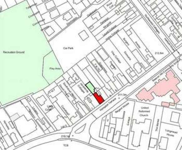  Image of 2 Bedroom Flat for sale at Beacon Hill Road  Hindhead, GU26 6NR