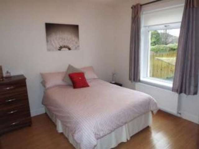  Image of 2 Bedroom Flat for sale at Airdrie North Lanarkshire Airdrie, ML6 0HF