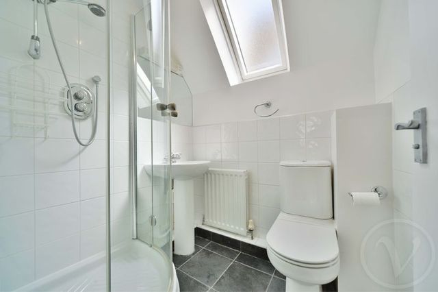  Image of 3 Bedroom Flat to rent at Belsize Place Array Belsize Park, NW3 5AL