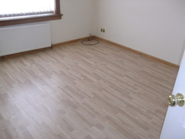  Image of 3 Bedroom Flat to rent at Kilwinning North Ayrshire North Ayrshire, KA13 6HX