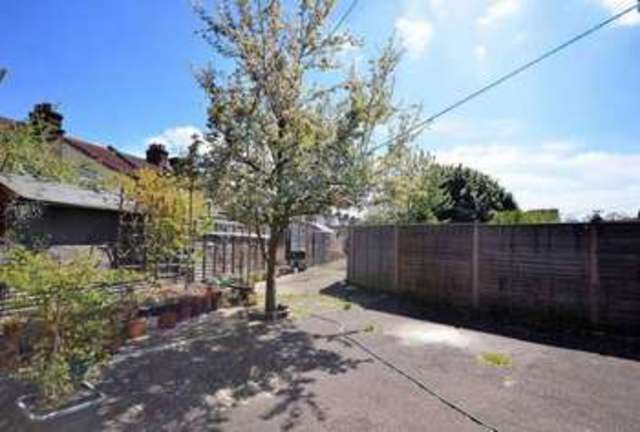  Image of 5 Bedroom Terraced for sale at Boundary Road  London, E13 9PS