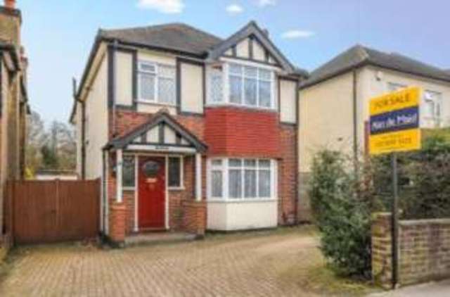  Image of 4 Bedroom Detached for sale at Croydon  Shirley, CR0 8HQ