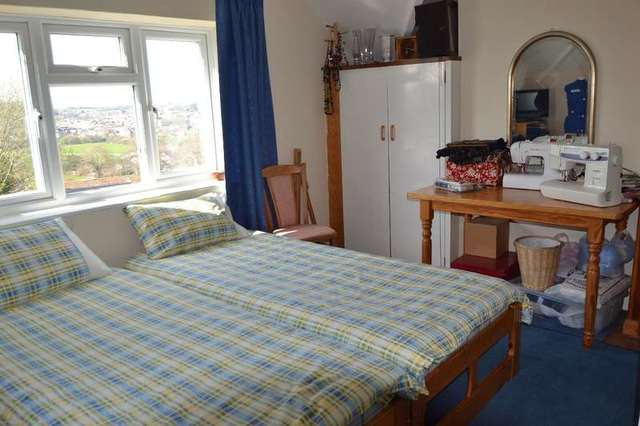  Image of 3 Bedroom Semi-Detached for sale at Bridport, DT6 4DQ