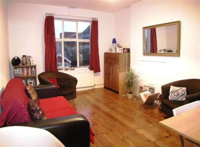  Image of 1 Bedroom Property to rent at Brixton, SW2 1QX
