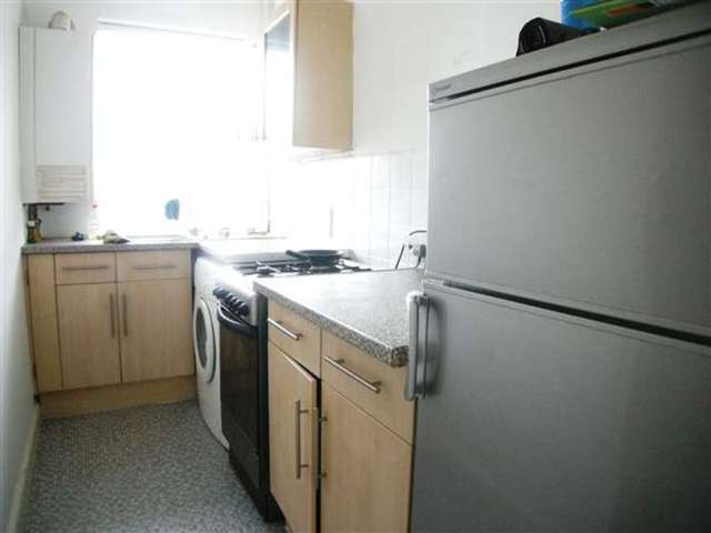  Image of 1 Bedroom Property to rent at Brixton, SW2 1QX