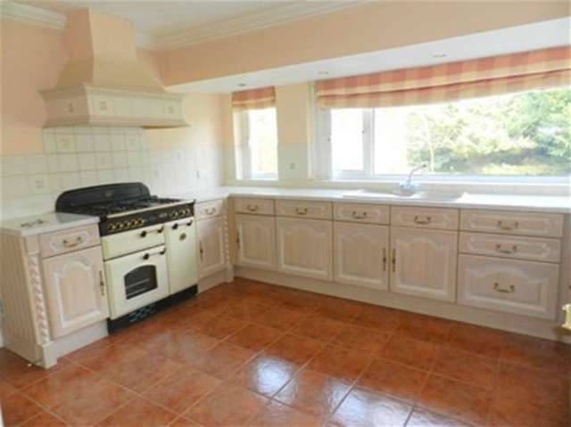  Image of 3 Bedroom Detached for sale at Bloxwich, WS3 2TG