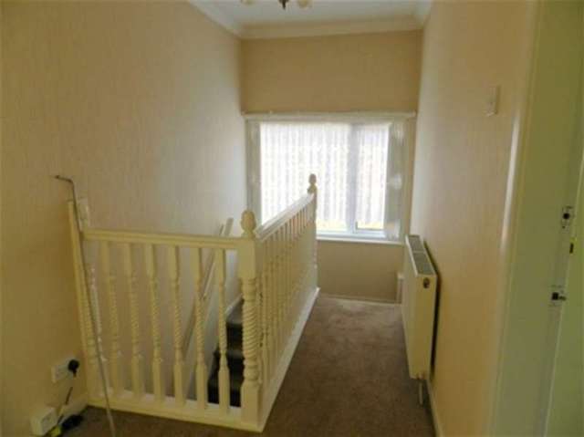  Image of 3 Bedroom Detached for sale at Bloxwich, WS3 2TG