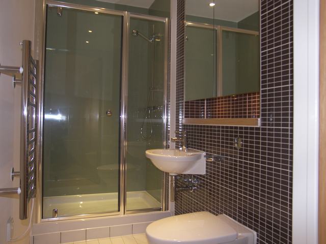  Image of 4 Bedroom Flat for sale at Bromyard Avenue  London, W3 7BS