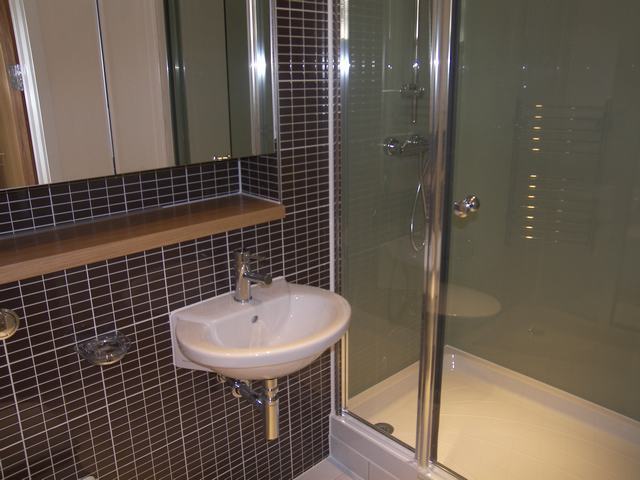 Image of 4 Bedroom Flat for sale at Bromyard Avenue  London, W3 7BS