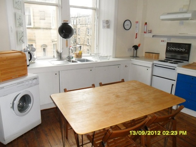  Image of 2 Bedroom Flat to rent at Bruntsfield Edinburgh Edinburgh, EH10 4EQ
