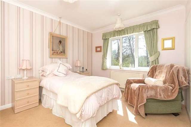  Image of 2 Bedroom Flat for sale at Burcot Lane  Bromsgrove, B60 1AD