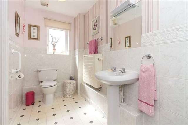  Image of 2 Bedroom Flat for sale at Burcot Lane  Bromsgrove, B60 1AD