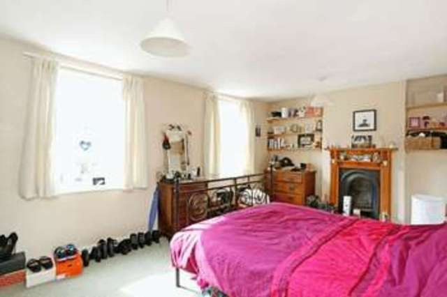  Image of 5 Bedroom Terraced for sale at Canynge Road Clifton Bristol, BS8 3JX