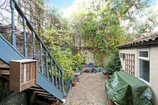  Image of 5 Bedroom Terraced for sale at Canynge Road Clifton Bristol, BS8 3JX