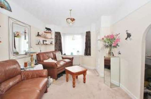  Image of 3 Bedroom Terraced for sale at Castle Road  Bournemouth, BH9 1PN