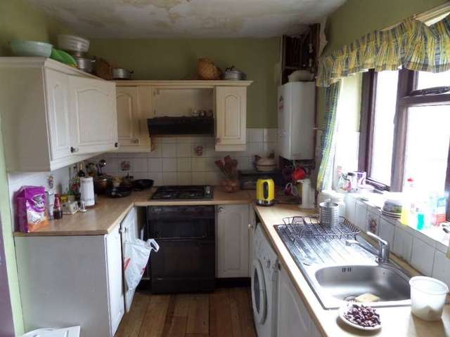  Image of 5 Bedroom Semi-Detached for sale at Newport Pagnell, MK16 0DR