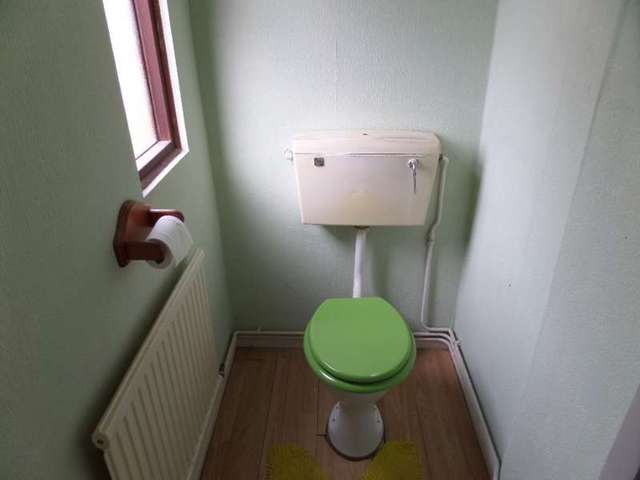  Image of 5 Bedroom Semi-Detached for sale at Newport Pagnell, MK16 0DR