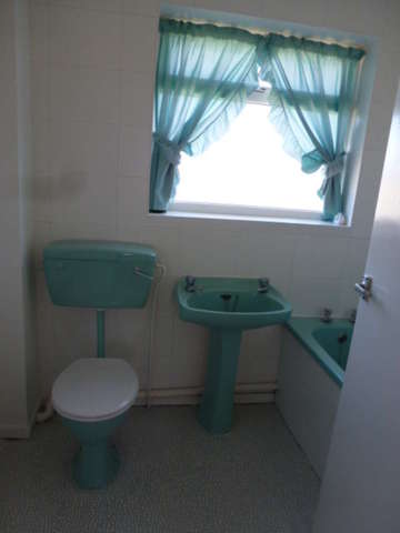  Image of 3 Bedroom Terraced to rent at Yate  South Glos, BS37 4JD