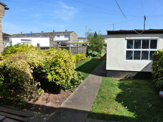  Image of 3 Bedroom Terraced to rent at Yate  South Glos, BS37 4JD