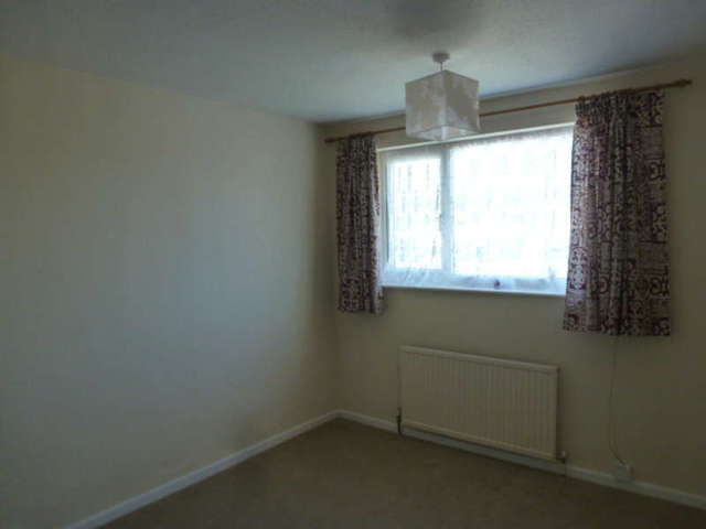  Image of 3 Bedroom Terraced to rent at Yate  South Glos, BS37 4JD