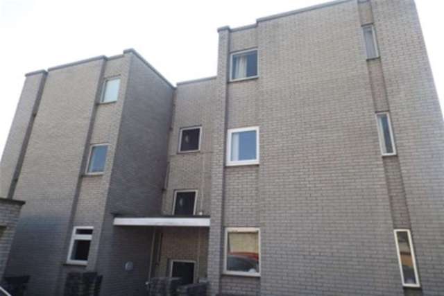  Image of 2 Bedroom Flat to rent at Cardiff, CF24 3FT