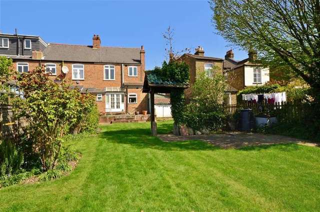  Image of 3 Bedroom End of Terrace for sale at Leyton London Leyton, E10 6JA