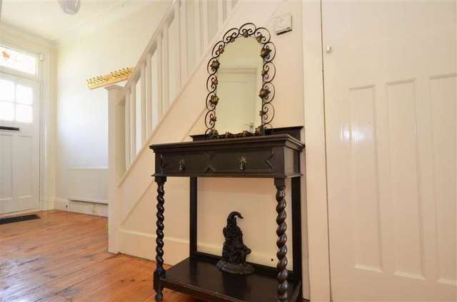  Image of 3 Bedroom End of Terrace for sale at Leyton London Leyton, E10 6JA