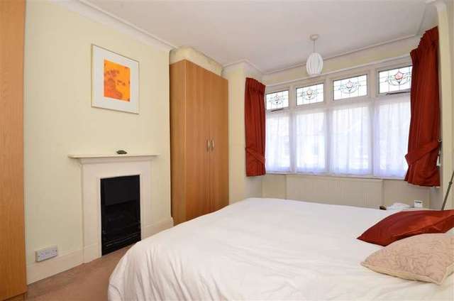  Image of 3 Bedroom End of Terrace for sale at Leyton London Leyton, E10 6JA
