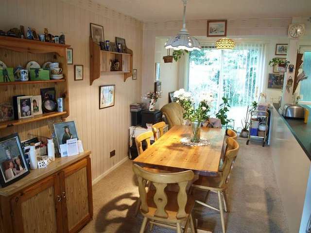  Image of 3 Bedroom End of Terrace for sale at Leeds  Gledhow, LS8 4AJ