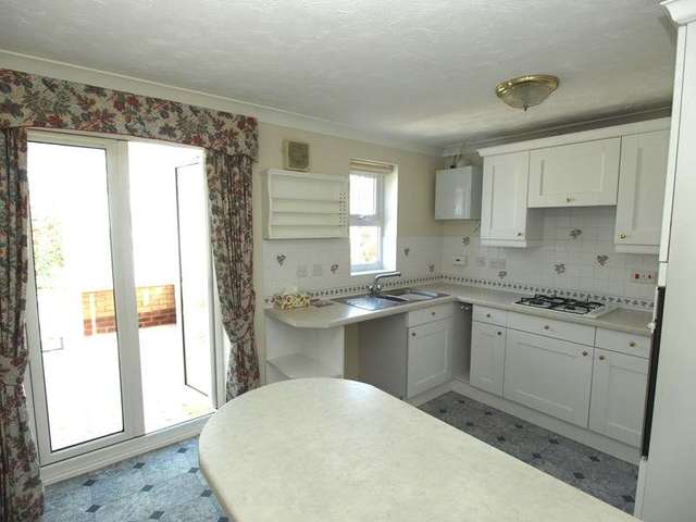  Image of 3 Bedroom Detached to rent at Desborough Way  Norwich, NR7 0RR