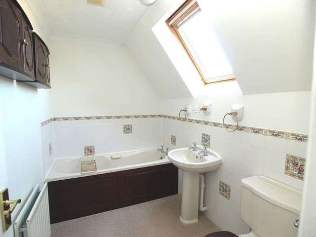  Image of 3 Bedroom Detached to rent at Desborough Way  Norwich, NR7 0RR