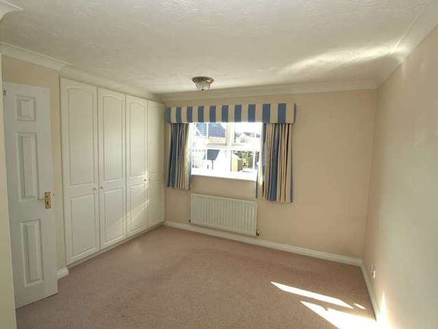  Image of 3 Bedroom Detached to rent at Desborough Way  Norwich, NR7 0RR