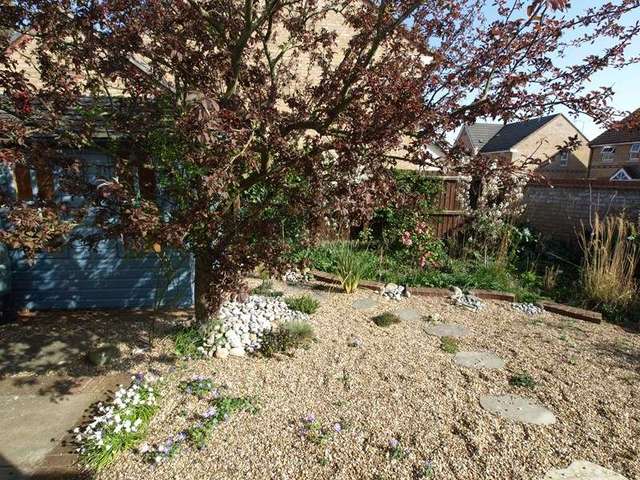  Image of 3 Bedroom Detached to rent at Desborough Way  Norwich, NR7 0RR