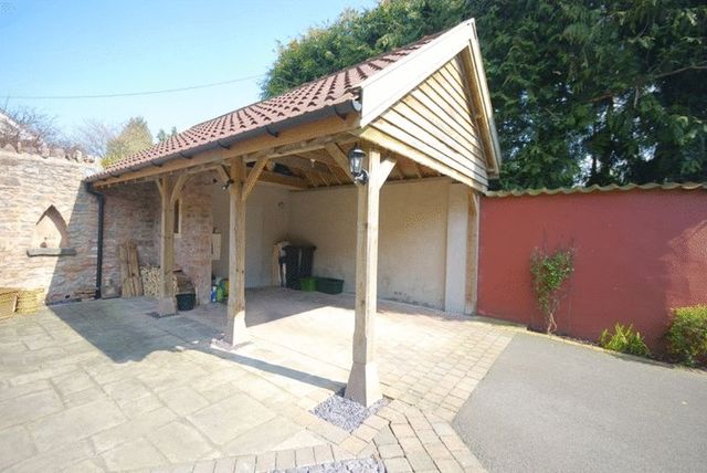  Image of 4 Bedroom Detached for sale at Back Lane Draycott Cheddar, BS27 3TX