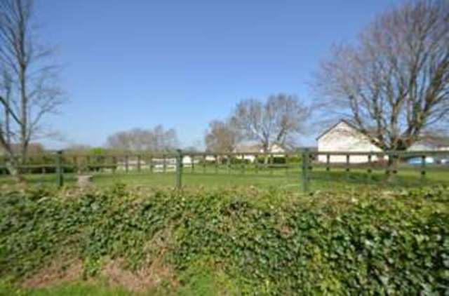  Image of 3 Bedroom Bungalow for sale at Ferrers Green Churston Ferrers Brixham, TQ5 0LF