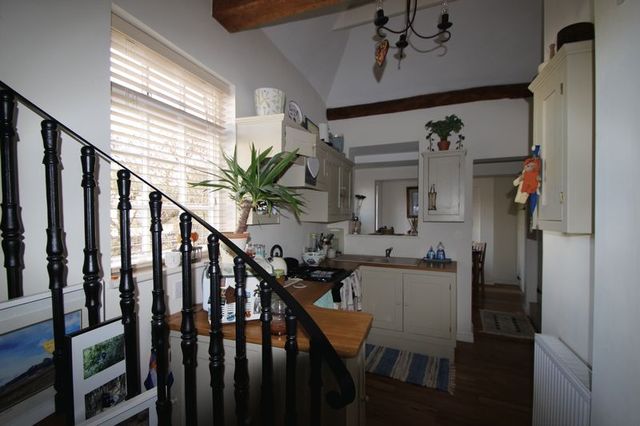  Image of 2 Bedroom Detached for sale at Ferry Lane Alveston Stratford-Upon-Avon, CV37 7QX