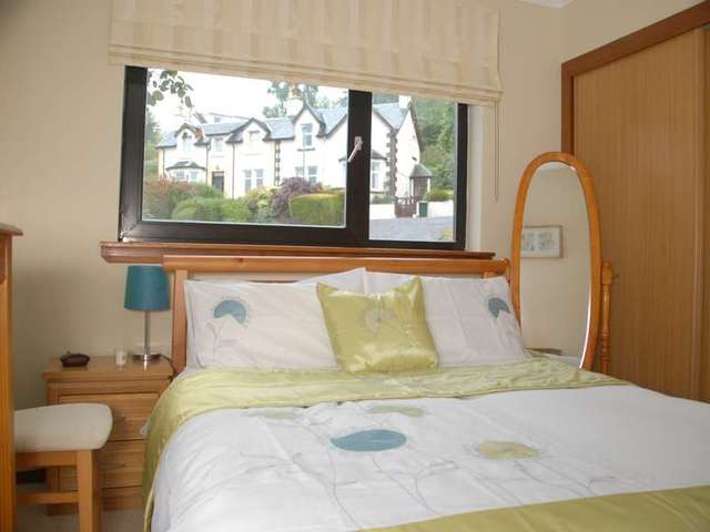  Image of 2 Bedroom Apartment for sale at Villa Road  Oban, PA34 4NA