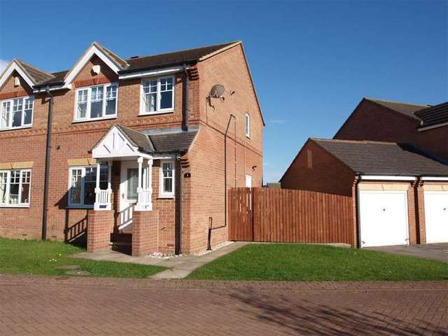 Image of 3 Bedroom Semi-Detached for sale at Leeds  Middleton, LS10 4TR