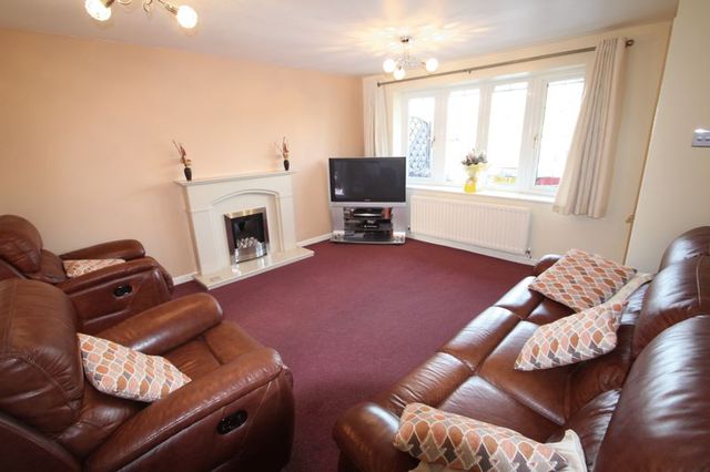  Image of 5 Bedroom Detached for sale at Gorsemoor Way Essington Wolverhampton, WV11 2DL