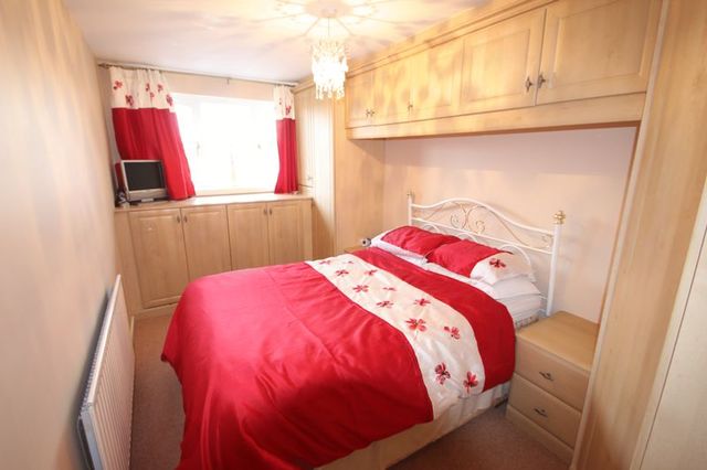  Image of 5 Bedroom Detached for sale at Gorsemoor Way Essington Wolverhampton, WV11 2DL