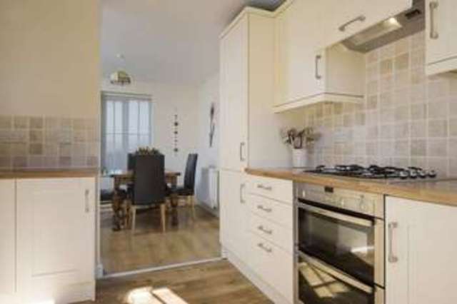  Image of 3 Bedroom Semi-Detached for sale at Woodpecker Close Great Barford Bedford, MK44 3BG