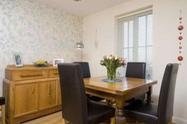  Image of 3 Bedroom Semi-Detached for sale at Woodpecker Close Great Barford Bedford, MK44 3BG