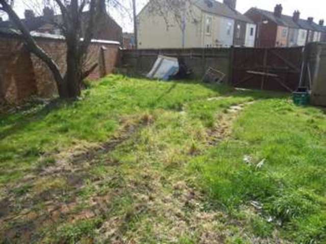  Image of 3 Bedroom Semi-Detached for sale at Scunthorpe South Humberside Scunthorpe, DN15 6BB