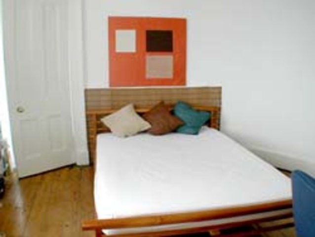  Image of 2 Bedroom Flat to rent at City Centre Edinburgh Edinburgh, EH7 4AE